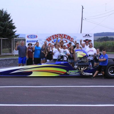 Profile Picture of Mark Earnest (@dragracer1850) on Twitter
