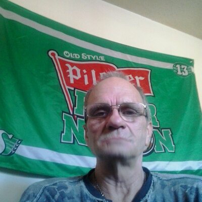 Profile Picture of Wayne Larson (@WayneWl521) on Twitter