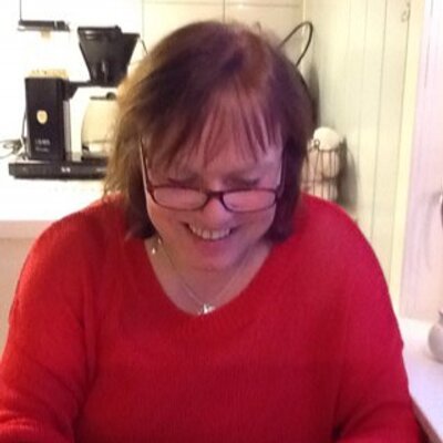 Profile Picture of Eva Pedersen (@Pinelilja) on Twitter