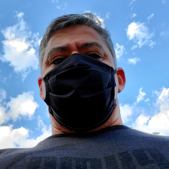 Profile Picture of Manuel Esquer (@mesquer68) on Poshmark