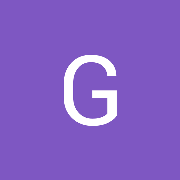 Profile Picture of Gloria Utterback (@gloriautterback) on Poshmark