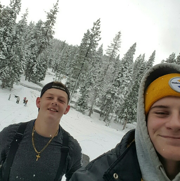 Profile Picture of Bryce Remley (@bremley17) on Poshmark