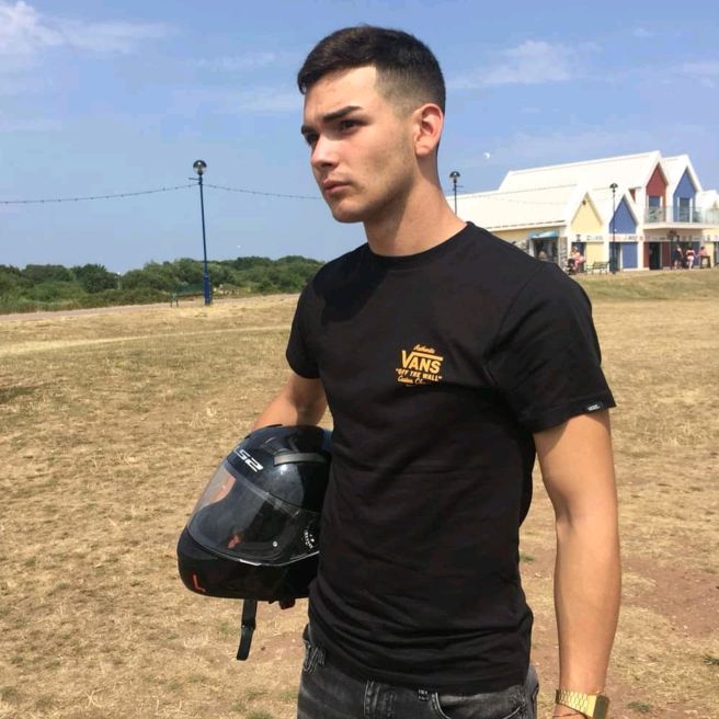Profile Picture of Davide Sabetta (@sbattedavide_3.0) on Tiktok