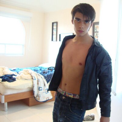 Profile Picture of Max Ojeda (@MaxxieOj) on Twitter