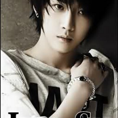 Profile Picture of CRYSTAL ANNE SHIN (@shinAnneCrystal) on Twitter