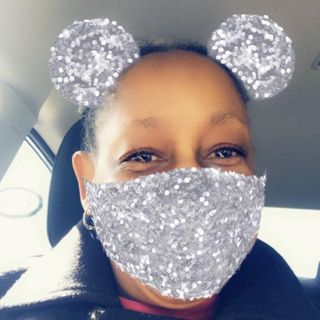 Profile Picture of LaVern Kumar (@lavern.kumar) on Facebook