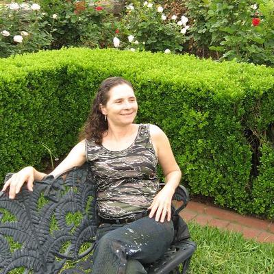 Sharon Holland Cobb - Twitter Profile Picture of Sharon Holland Cobb (@shrnhol) on Twitter