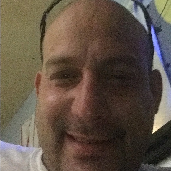 Profile Picture of Justin Cepull (@justjenn1116) on Poshmark