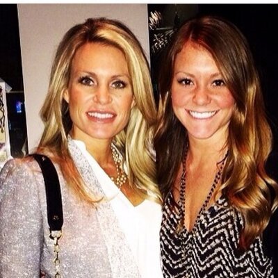 Profile Picture of Julia McNeill Willey (@julesstayfly) on Twitter