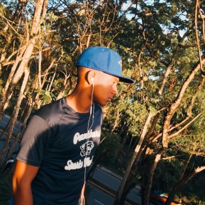 Profile Picture of Brian (@Brian__lora) on Twitter