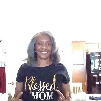 Profile Picture of Meredith Lopez (@Meredit94698590) on Twitter