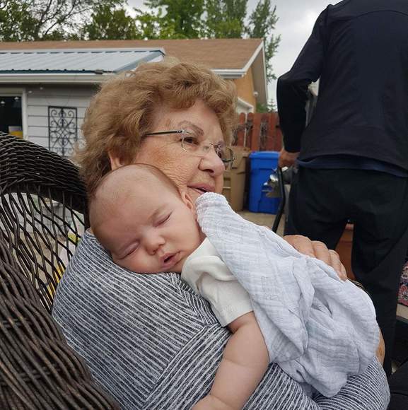 Profile Picture of Fran Buzash (@franbuzash) on Poshmark