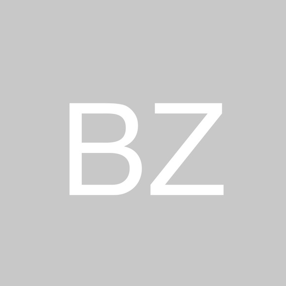 Profile Picture of Barbara Zempel (@barbieandangel) on Poshmark