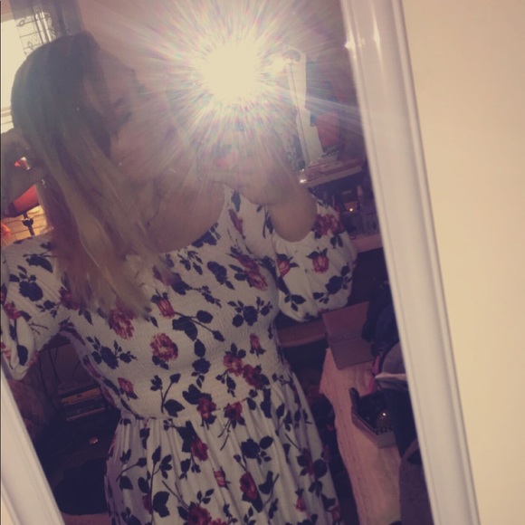 Profile Picture of Paige Gann (@pinkgamergirl01) on Poshmark