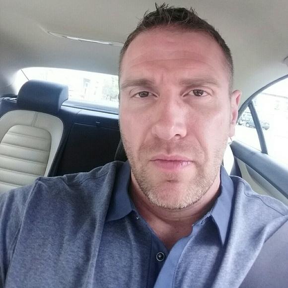 Profile Picture of Aaron Wendell (@fuckinguseless) on Poshmark