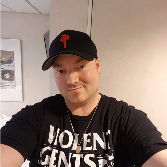 Profile Picture of Scottie Leamon (@sco77yleamon) on Poshmark