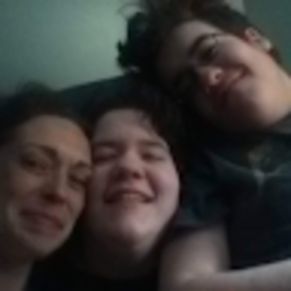 Profile Picture of Boo Diddle (@boodiddle) on Poshmark