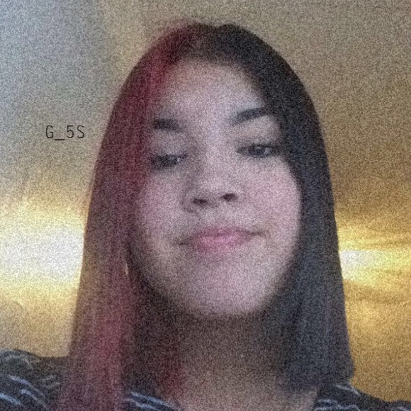 Abigail Squirrel - Poshmark Profile Picture of Abigail Squirrel (@abigailsquirrel) on Poshmark