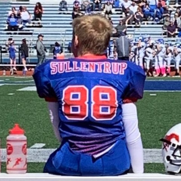 Profile Picture of Louis Sullentrup (@louissullentrup) on Poshmark