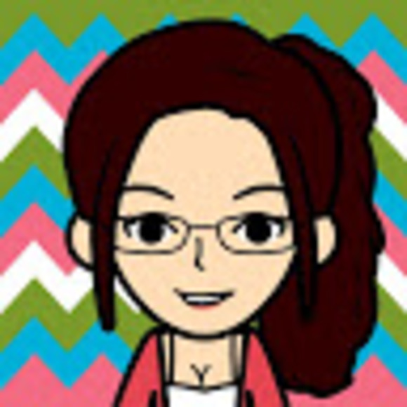 Profile Picture of Rudayna Jebara (@rudaynajebara) on Poshmark