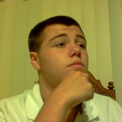 Profile Picture of Andrew Alewine (@LiquorWine879) on Twitter