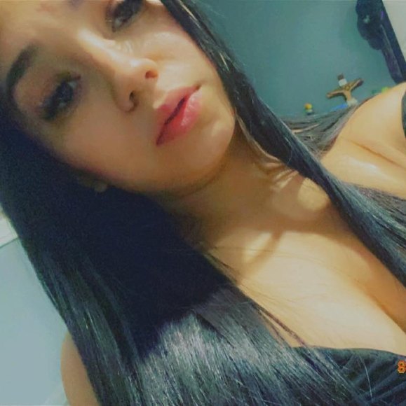 Profile Picture of Jessica Restrepo (@jessicap0809) on Poshmark
