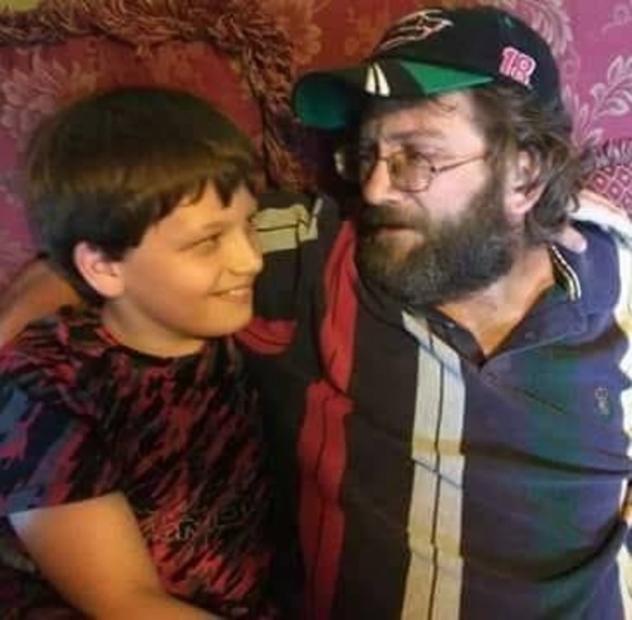 Profile Picture of Eddie Hardesty (@eddiehardesty) on Poshmark