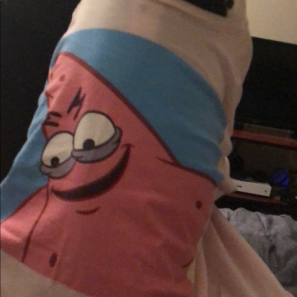 Profile Picture of Joseph Bennett (@42jbennett) on Poshmark