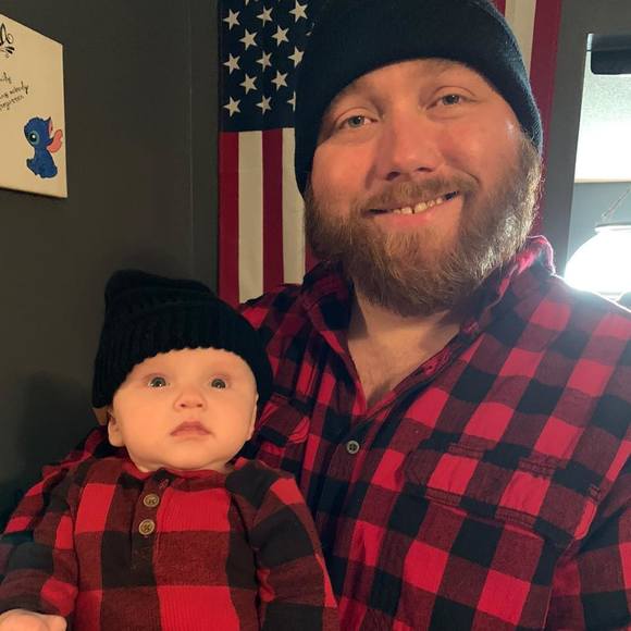 Profile Picture of Raymond Colandrea (@mrdirectv) on Poshmark