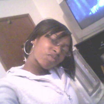 Profile Picture of Tanisha Weaver (@_NishShanaee21) on Twitter