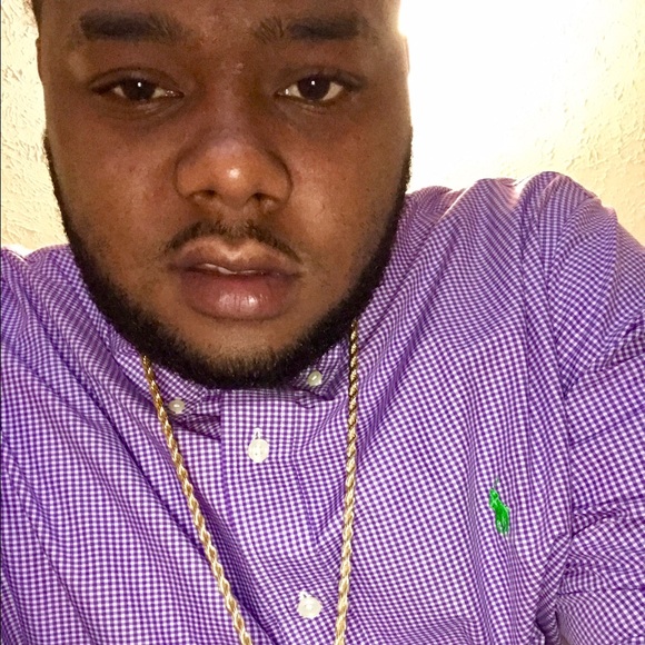 Profile Picture of Jay zarr Pugh (@jayzarr5) on Poshmark