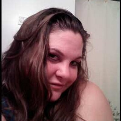 Profile Picture of Beth Renfro (@shorti1980) on Twitter