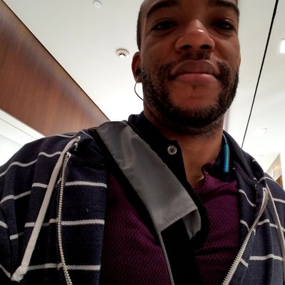 Profile Picture of Peter Parker (@SpidaBlaq) on Twitter