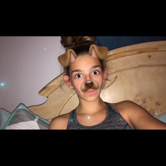 Profile Picture of Callie Dusek (@calliedusek) on Poshmark