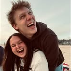 Profile Picture of Isabelle Collen (@isabelle.collen.2025) on Facebook