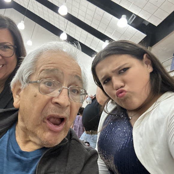 Profile Picture of Alex Haby (@alexhaby) on Poshmark