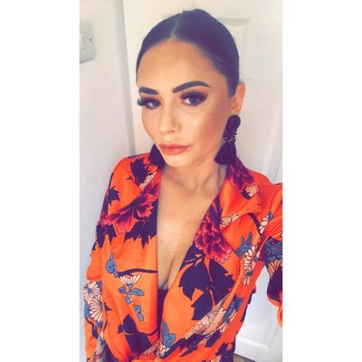 Profile Picture of Laura Sullivan (@x_Sully) on Twitter