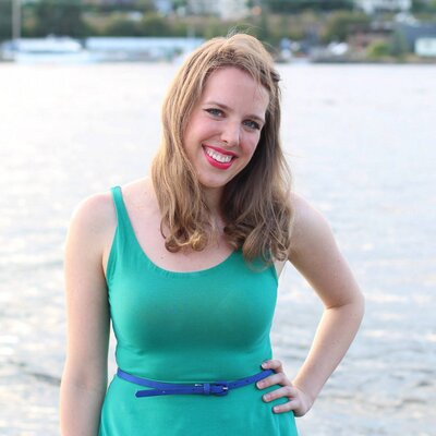 Profile Picture of Elizabeth Harlow (@ElizHarlow) on Twitter