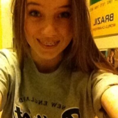 Profile Picture of Maddy Fox (@MzFox97) on Twitter