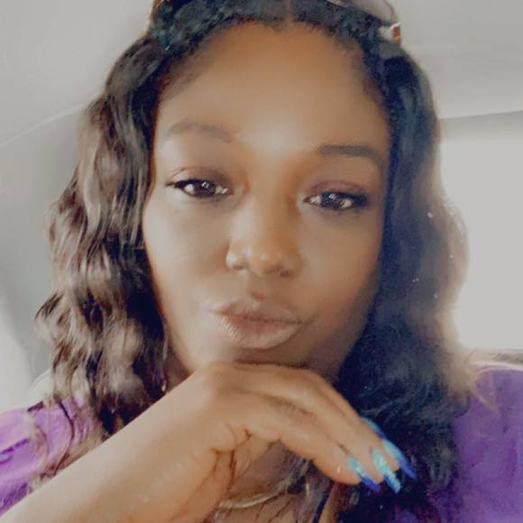 Profile Picture of Johnnetta Smith (@blackberryj9) on Poshmark