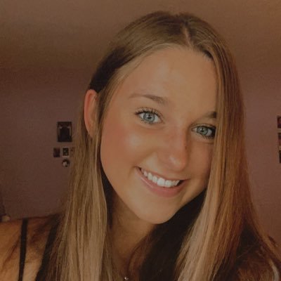 Profile Picture of Mackenzie Simon (@_kenziesimon_) on Twitter