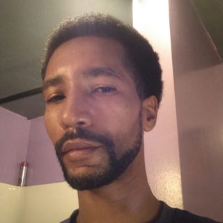 Profile Picture of Shawn Grigsby (@sgrigsby3) on Facebook