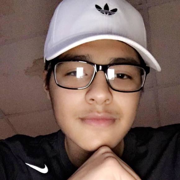 Profile Picture of Emilio Campos (@emilio_campos) on Poshmark