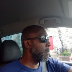 Profile Picture of erikniles1 (@erikniles1) on Tiktok