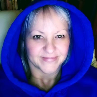 Profile Picture of Mary McIntosh (@MaryEMac18) on Twitter