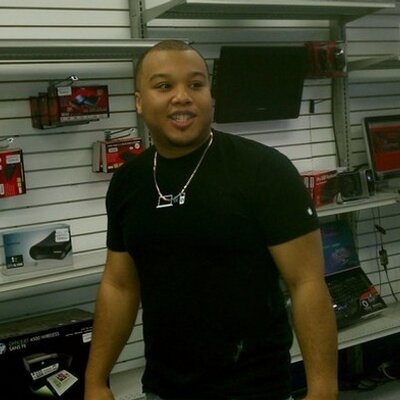 Profile Picture of Jeff Pierre (@WhoIsJeffPierre) on Twitter