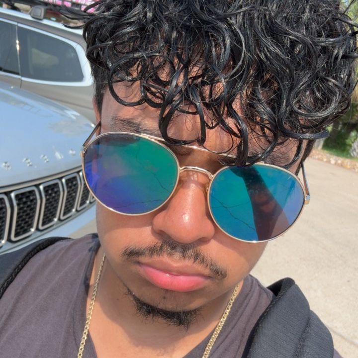 Profile Picture of Short_andrew (@short_andrew) on Tiktok