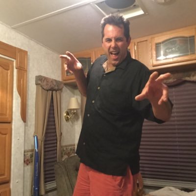 Profile Picture of Joseph Dobrinski (@DobrinskiJoe) on Twitter