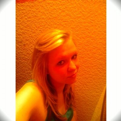 Profile Picture of Larissa Neumann (@ladyLiKe96) on Twitter