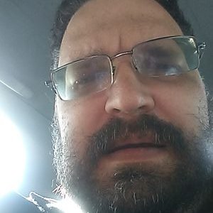 Profile Picture of Robert Claypool (@RobRockyHackwre) on Twitter